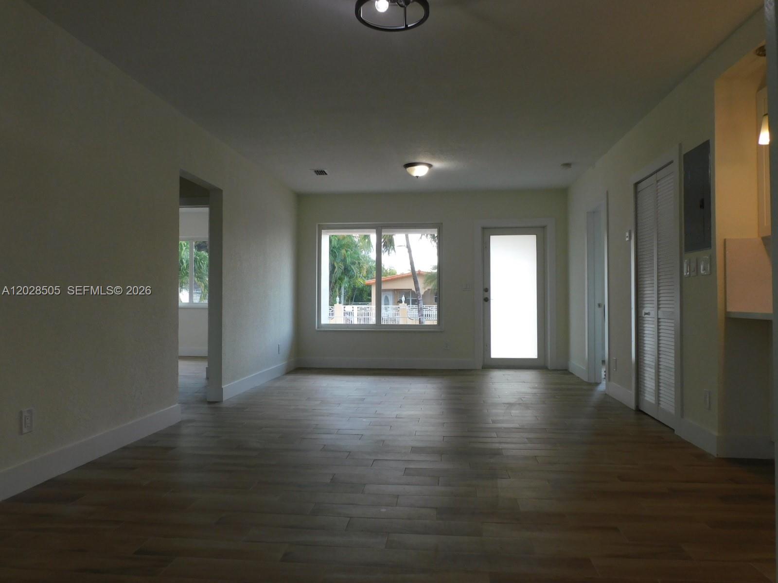 BIRD RD HIGHLANDS - Residential Lease