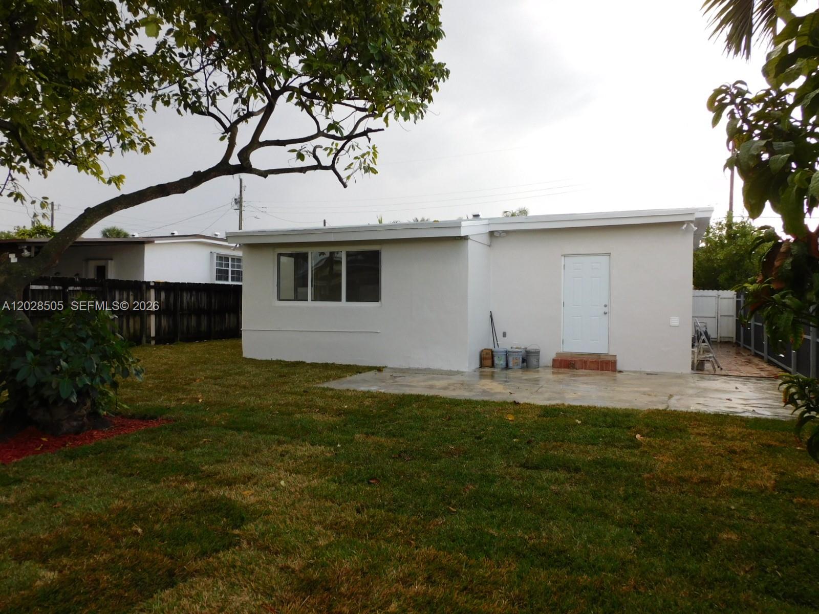 BIRD RD HIGHLANDS - Residential Lease