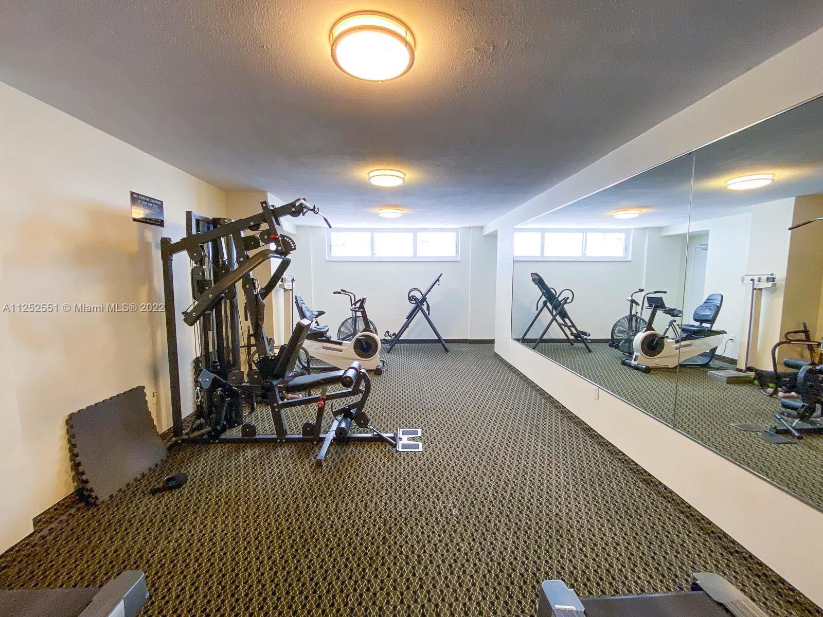 MANATEE CONDO - Residential Lease
