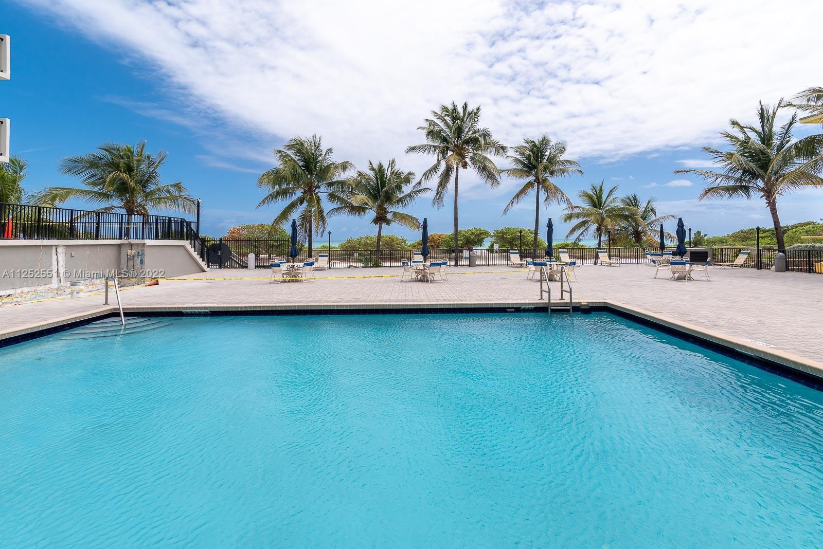 MANATEE CONDO - Residential Lease