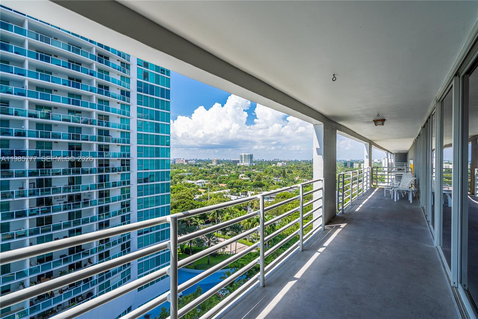 ATLANTIS ON BRICKELL COND - Residential