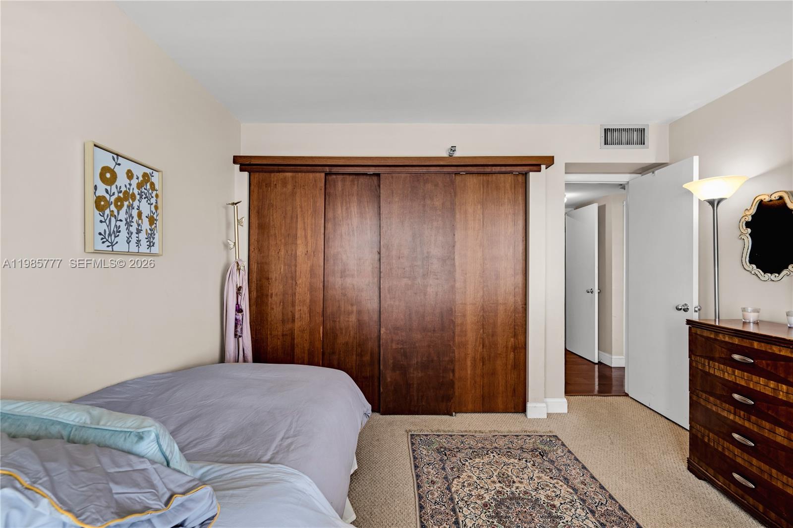 ATLANTIS ON BRICKELL COND - Residential