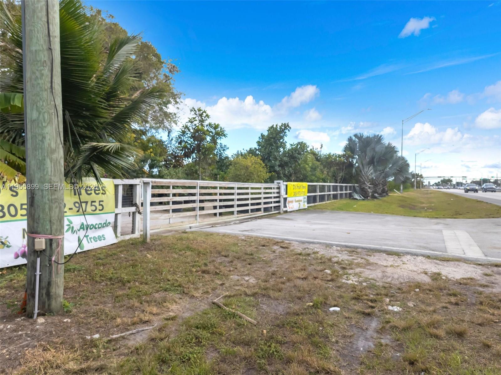 REDLAND BUILDABLE LAND - Commercial Sale