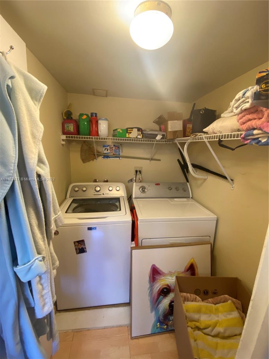 CENTRE COURT CONDO - Residential