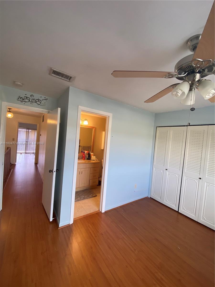 CENTRE COURT CONDO - Residential