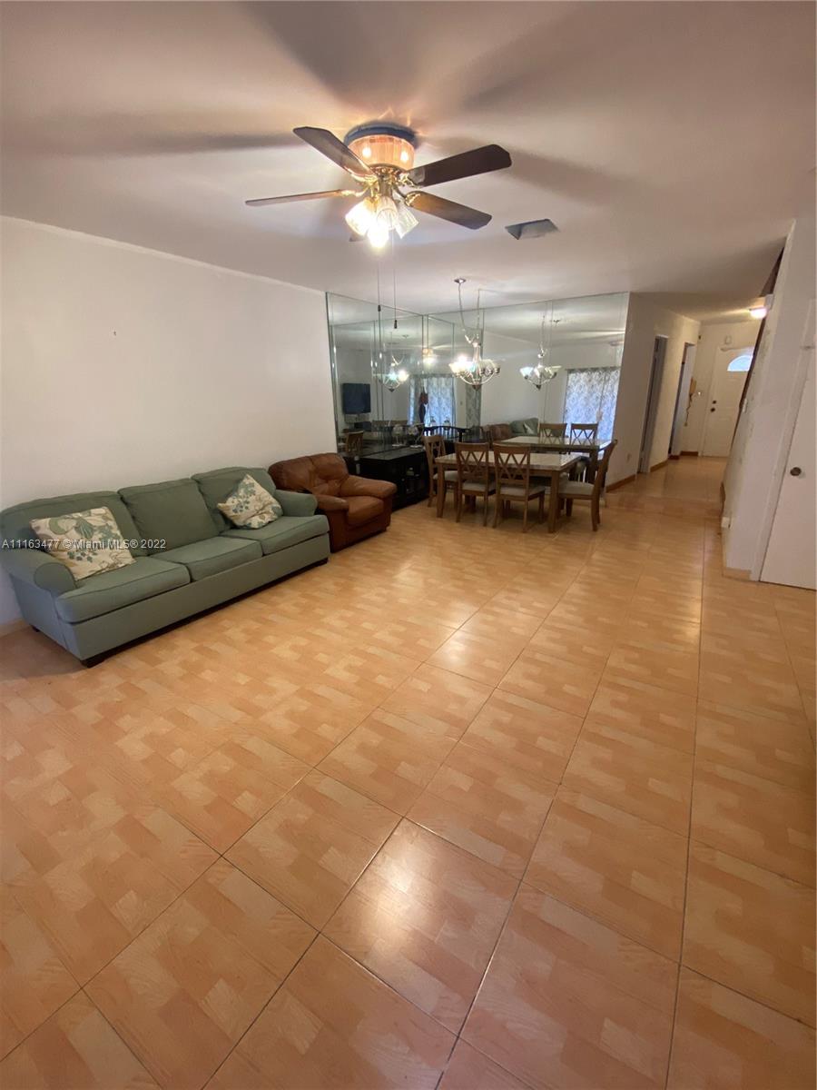 CENTRE COURT CONDO - Residential
