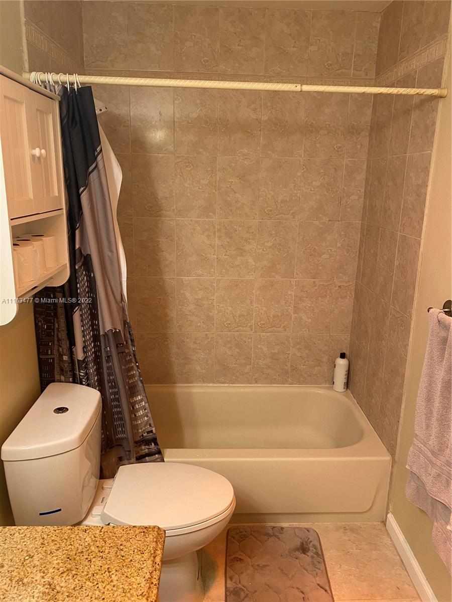 CENTRE COURT CONDO - Residential