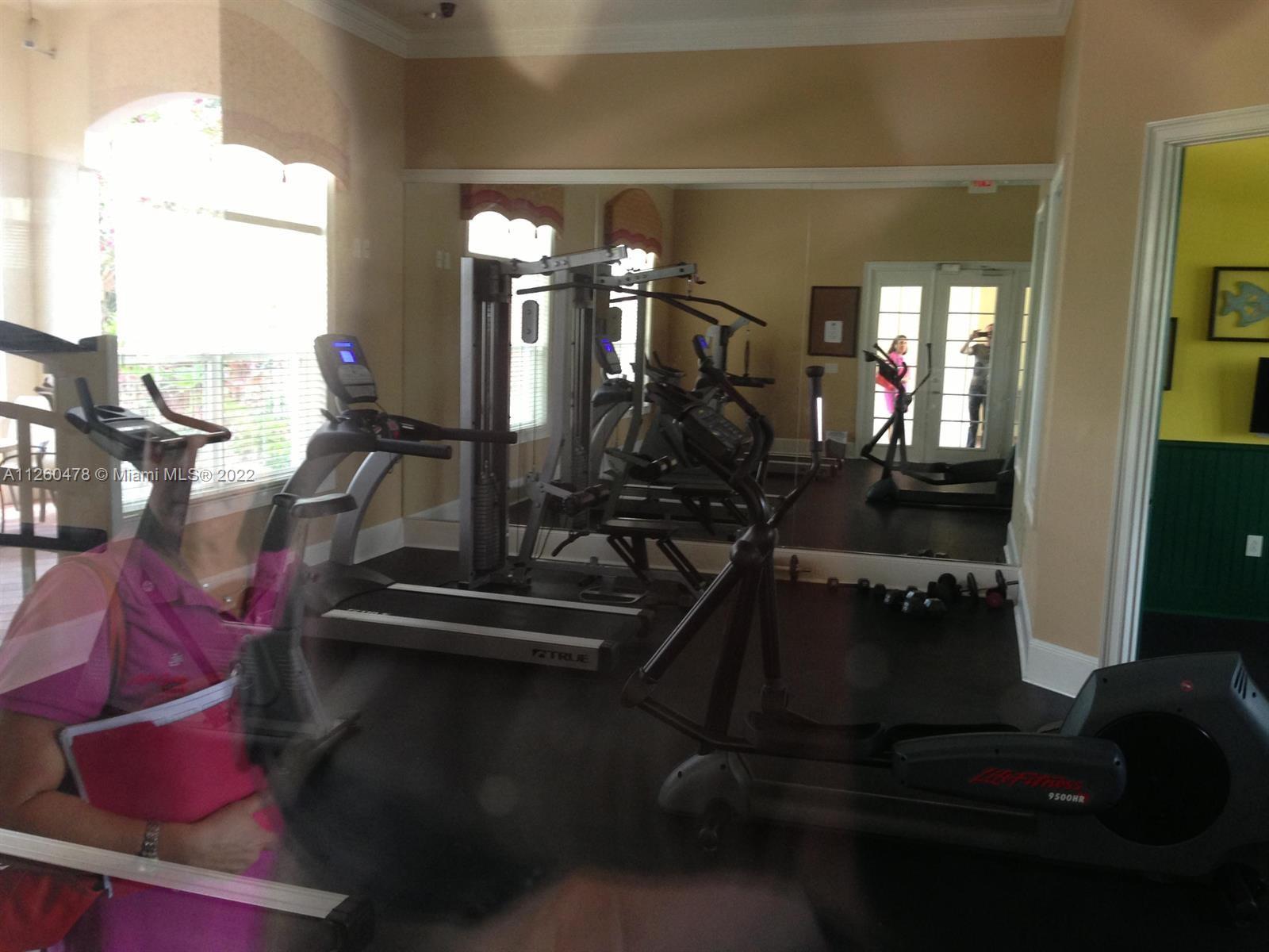 MEZZANO CONDO - Residential Lease