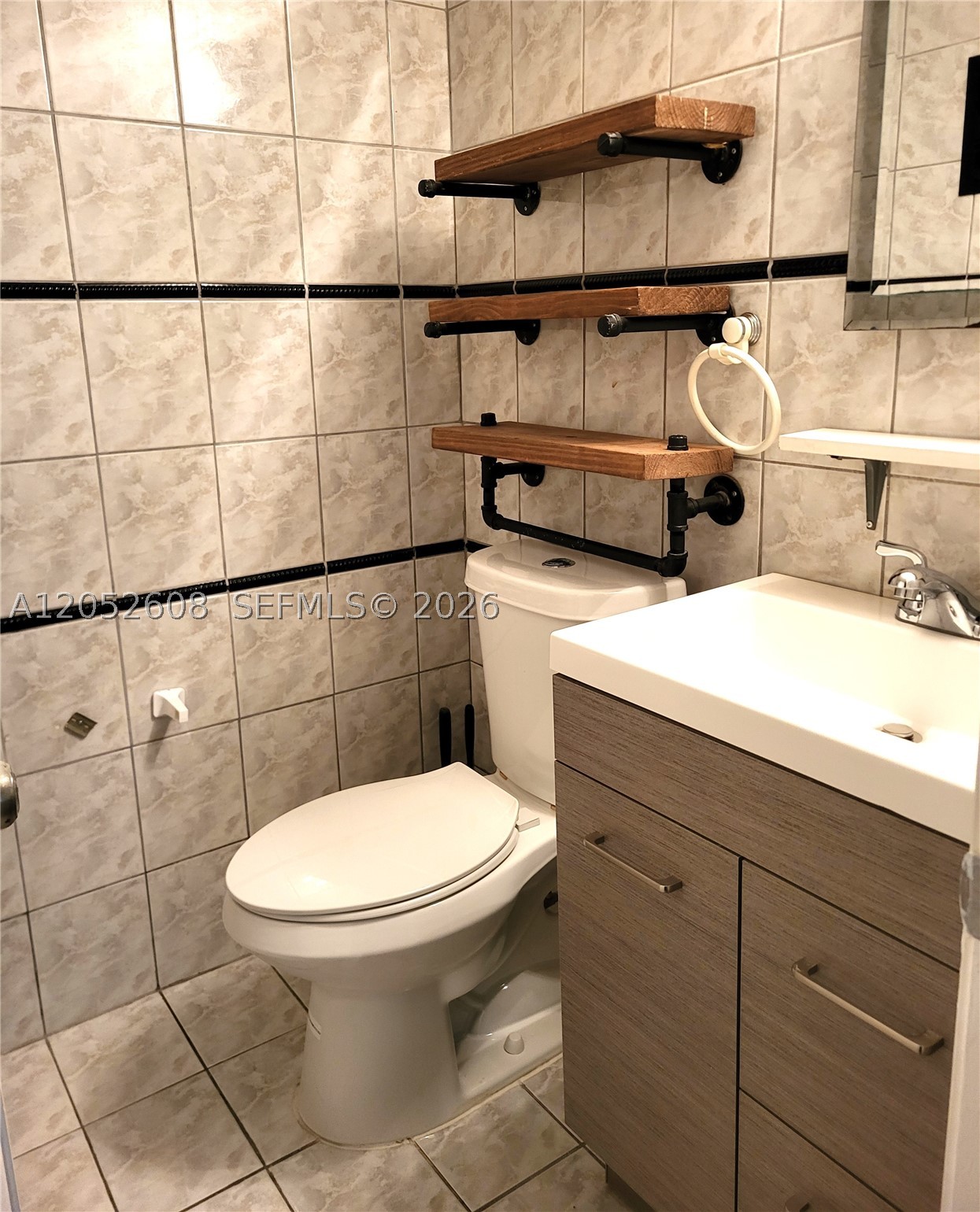 MICHELLE CONDO - Residential Lease