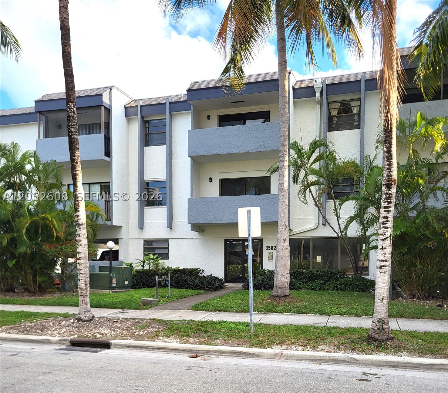 MICHELLE CONDO - Residential Lease