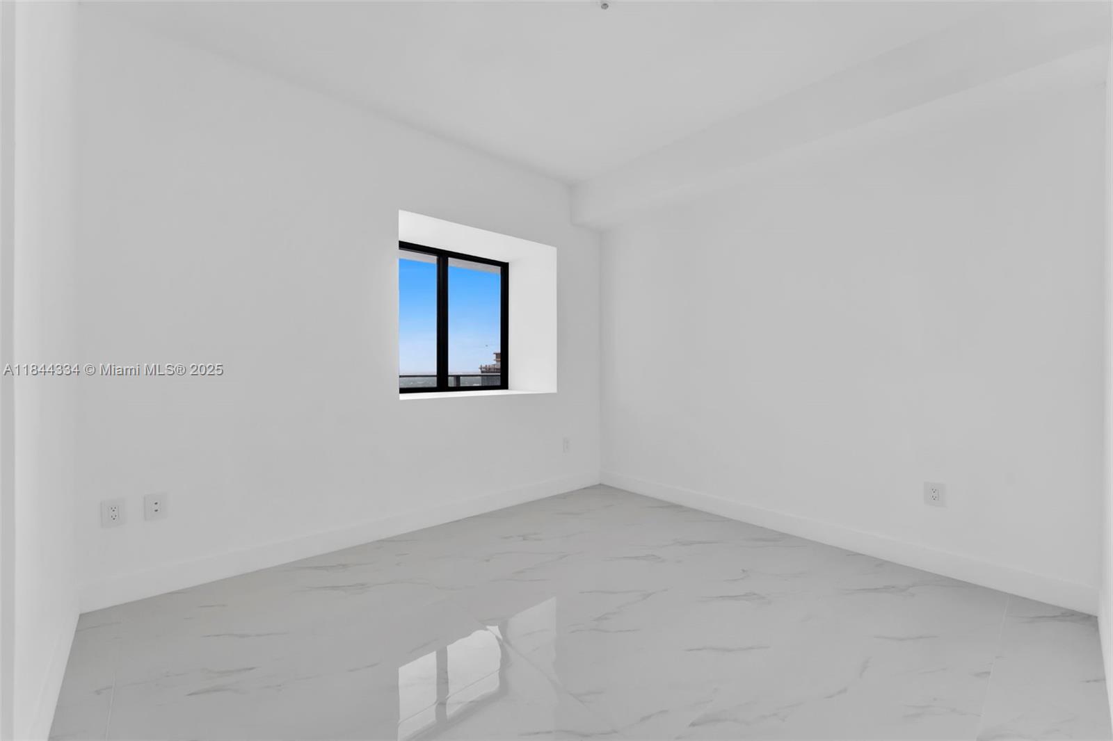 Aria Reserve Miami - Residential