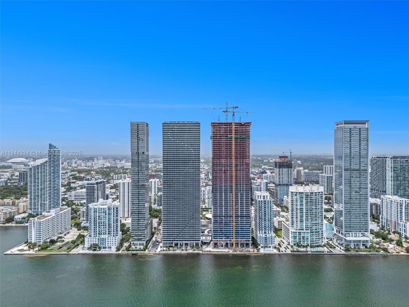 Aria Reserve Miami - Residential