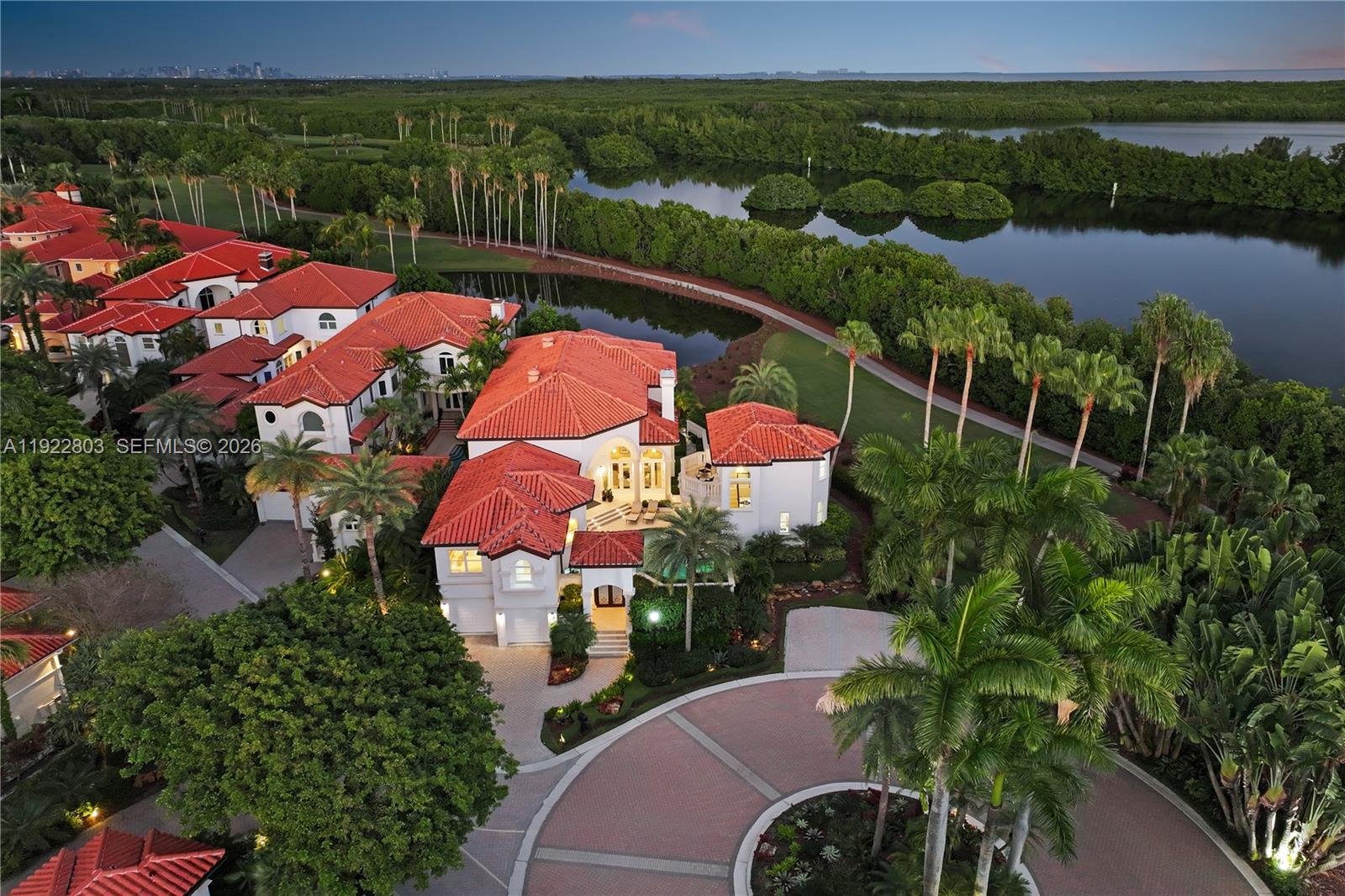 DEERING BAY ESTATES - Residential