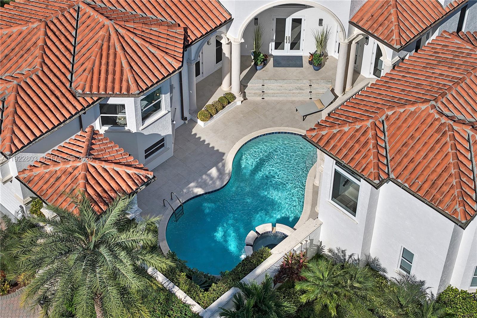 DEERING BAY ESTATES - Residential