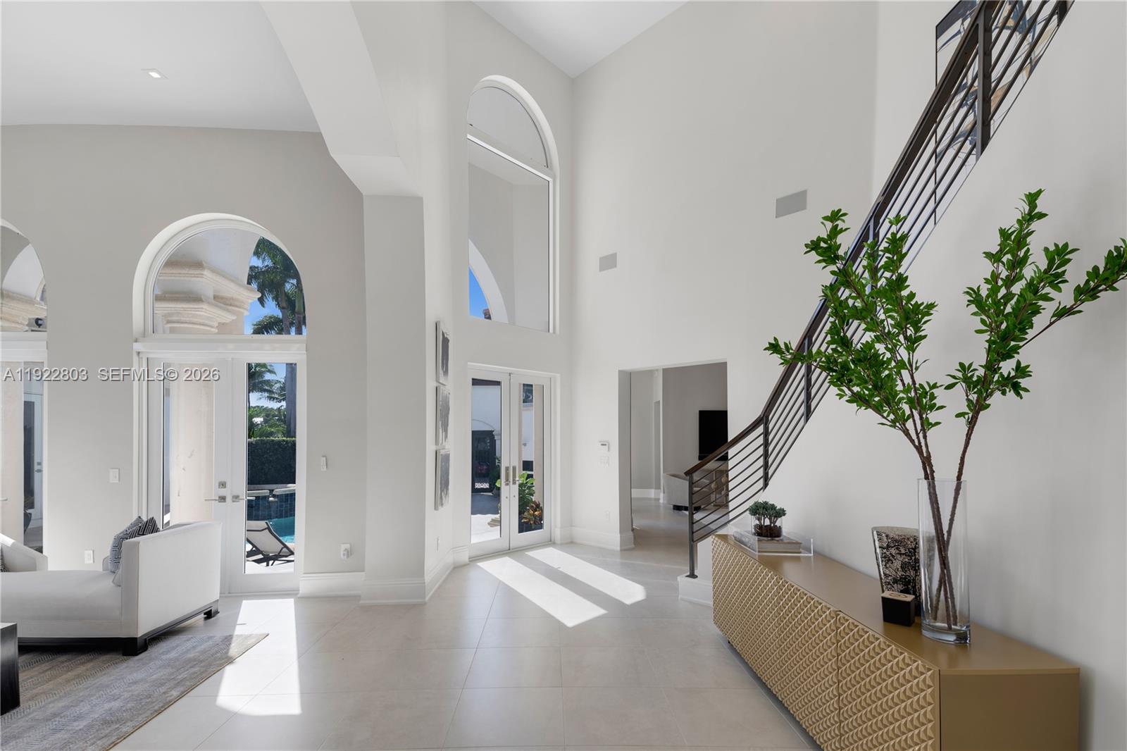 DEERING BAY ESTATES - Residential