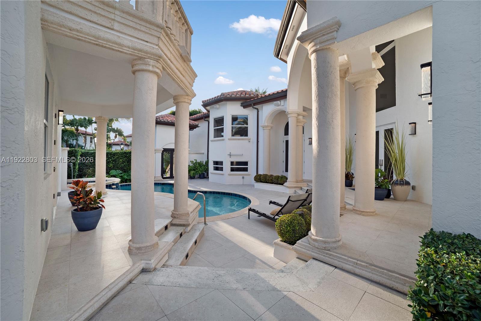 DEERING BAY ESTATES - Residential