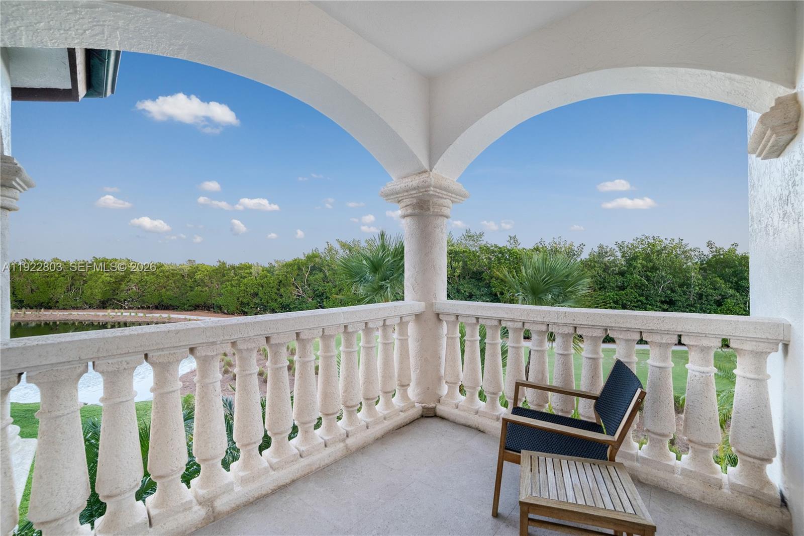 DEERING BAY ESTATES - Residential