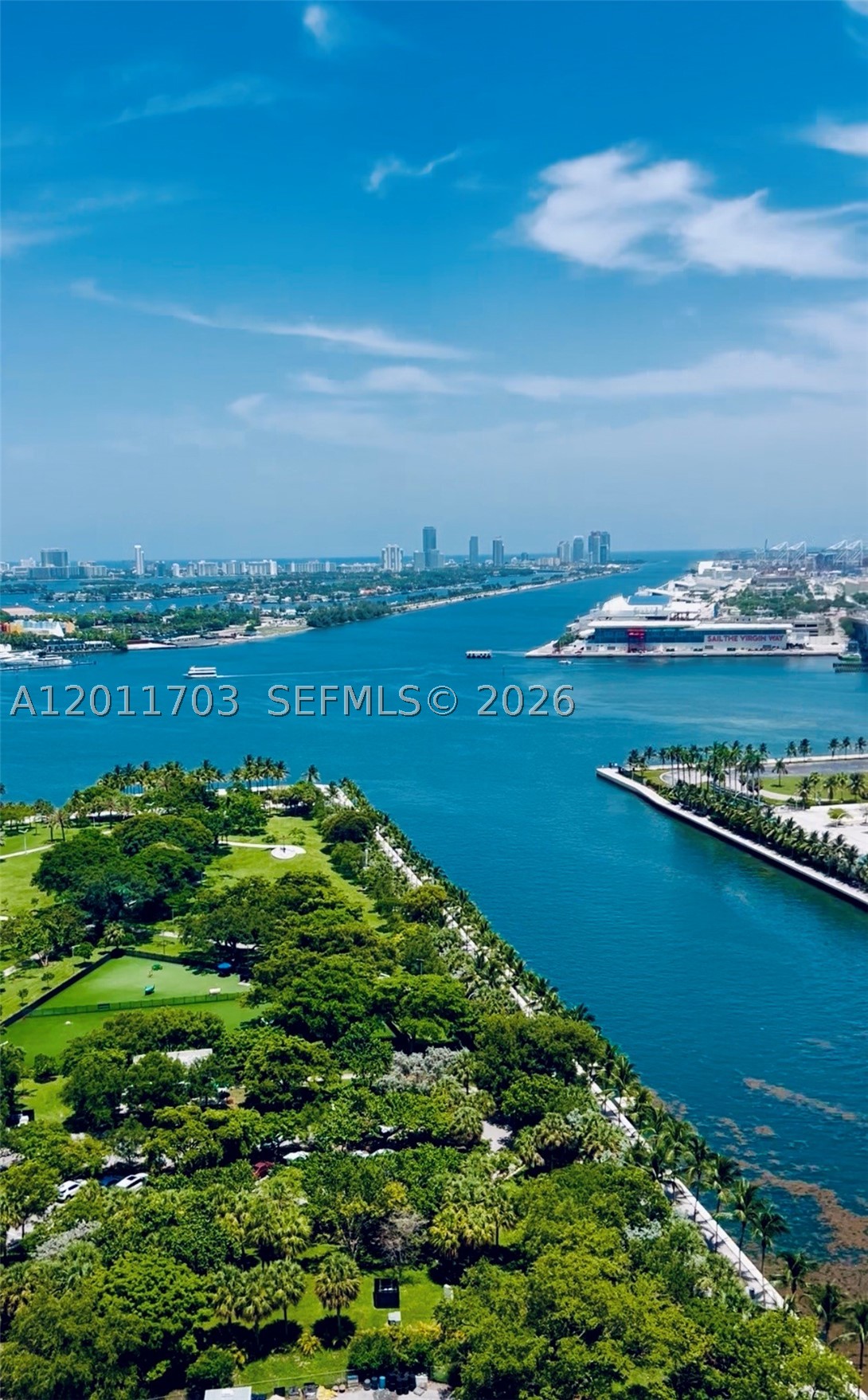 Lowest price, best direct water view-Luxury living meets the convenience and the best views of Miami. Discover the perfect blend of comfort, style, and unobstructed Biscayne Bay and ocean views in this beautifully maintained 1bedroom, den, 2 bathroom condo located in the heart of downtown Miami. Step inside to find an open-concept layout filled with natural light, featuring a modern kitchen with stainless steel appliances, quartz countertops, and custom cabinetry. The spacious living and dining areas flow seamlessly onto the balcony with floor-to-ceiling windows forever water views all the way to South Beach. Perfect for relaxing or entertaining. The primary bedroom suite offers a peaceful retreat with a walk-in closet and spa-inspired bathroom, while the den provide flexibility for guests, a home office, or family living. Resort-style amenities (pool, fitness center, clubhouse, concierge), In-unit laundry, Assigned parking garage, Pet-friendly community.