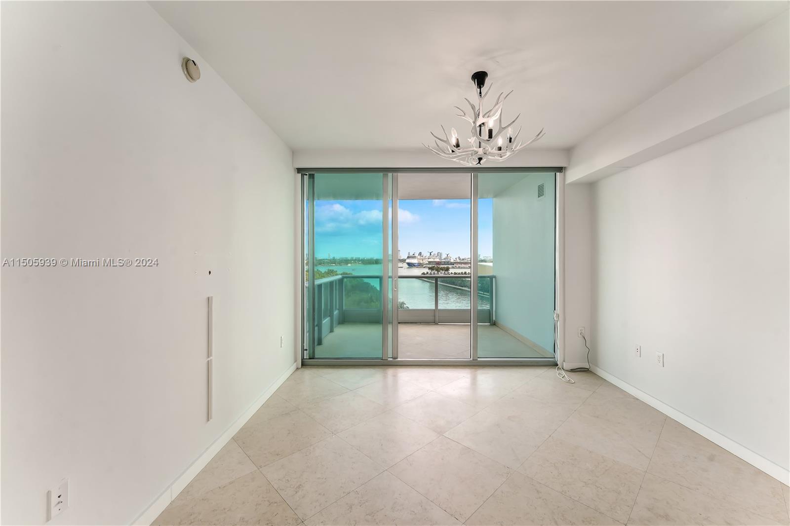 900 BISCAYNE BAY CONDO - Residential