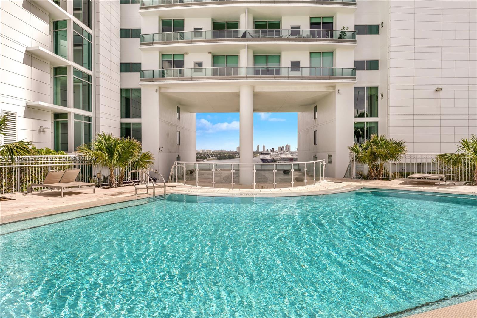 900 BISCAYNE BAY CONDO - Residential