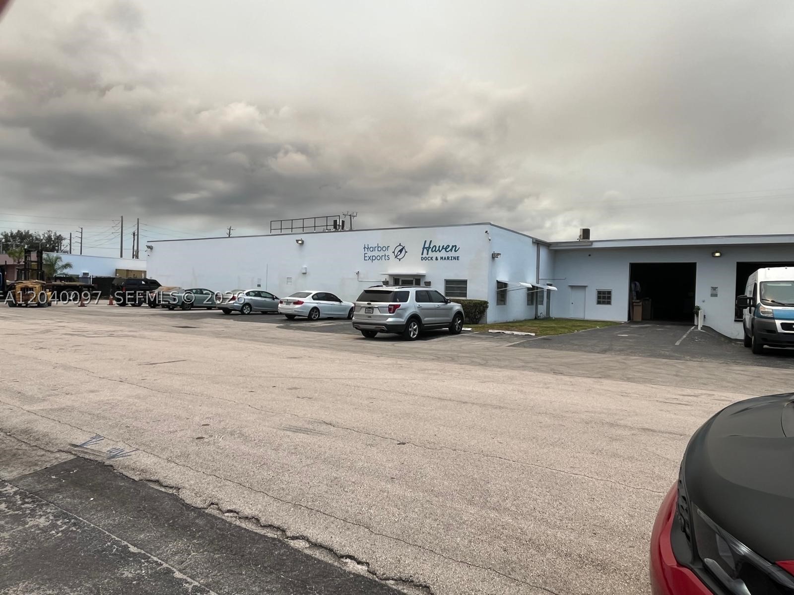 AVAILABLE DECEMBER 2026- With almost immediate access to Port Everglades and the Fort Lauderdale/Hollywood International Airport, this rare freestanding industrial opportunity, located in one of South Florida's most strategic industrial and marine service corridors, features external dock-well and grade level loading, gated yard storage area (for your equipment, vehicles, trailers or materials), heavy power (1200 amps/3 phase), +/- 2,500sf flexible use office (dedicated office, showroom, customer pickup) and twin T roof with 16ft clear height.
Alongside the dense concentration of marine, yacht services, logistics, import-export, and industrial businesses in the area, this highly functional layout, supported by heavy 3 phase power, can accommodate all of your intensive manufacturing, fabrication, repair and industrial equipment requirements.