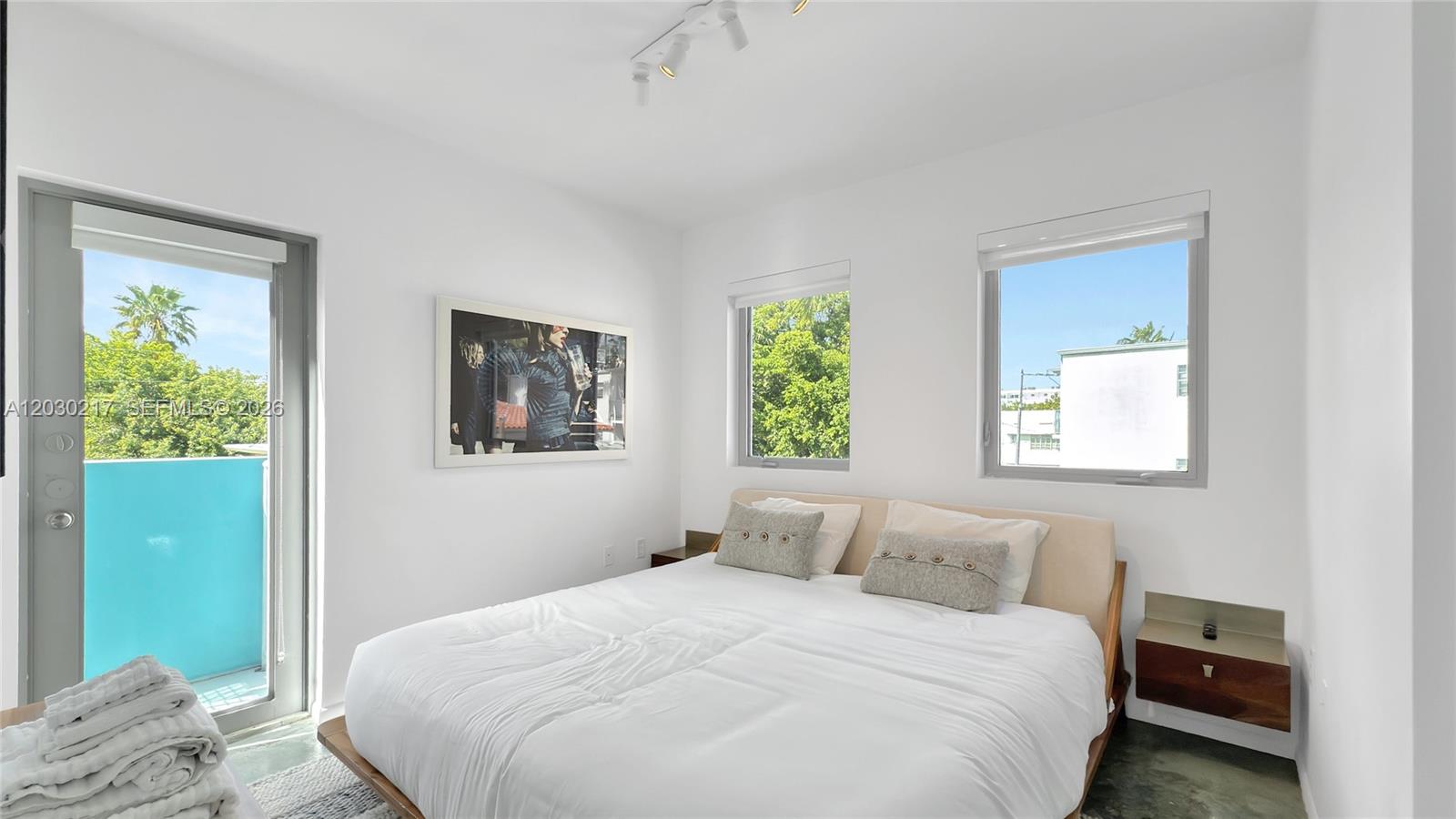 OCEAN BEACH ADD NO 3 - Residential Income