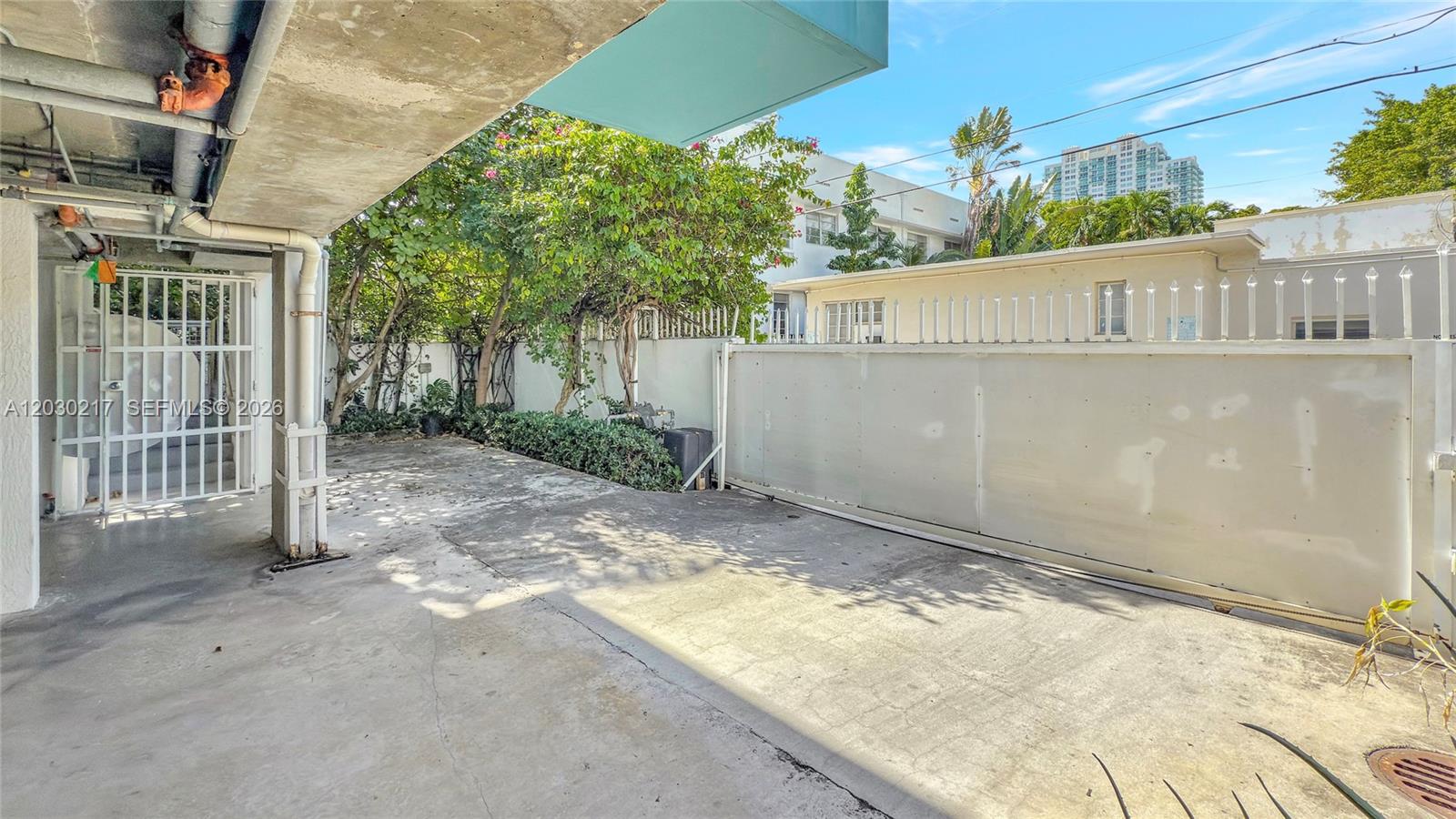 OCEAN BEACH ADD NO 3 - Residential Income