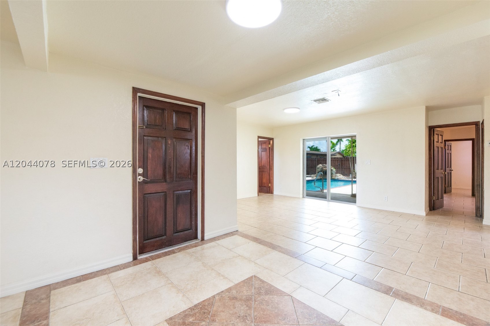 DRIFTWOOD ESTATES NO 15 - Residential Lease