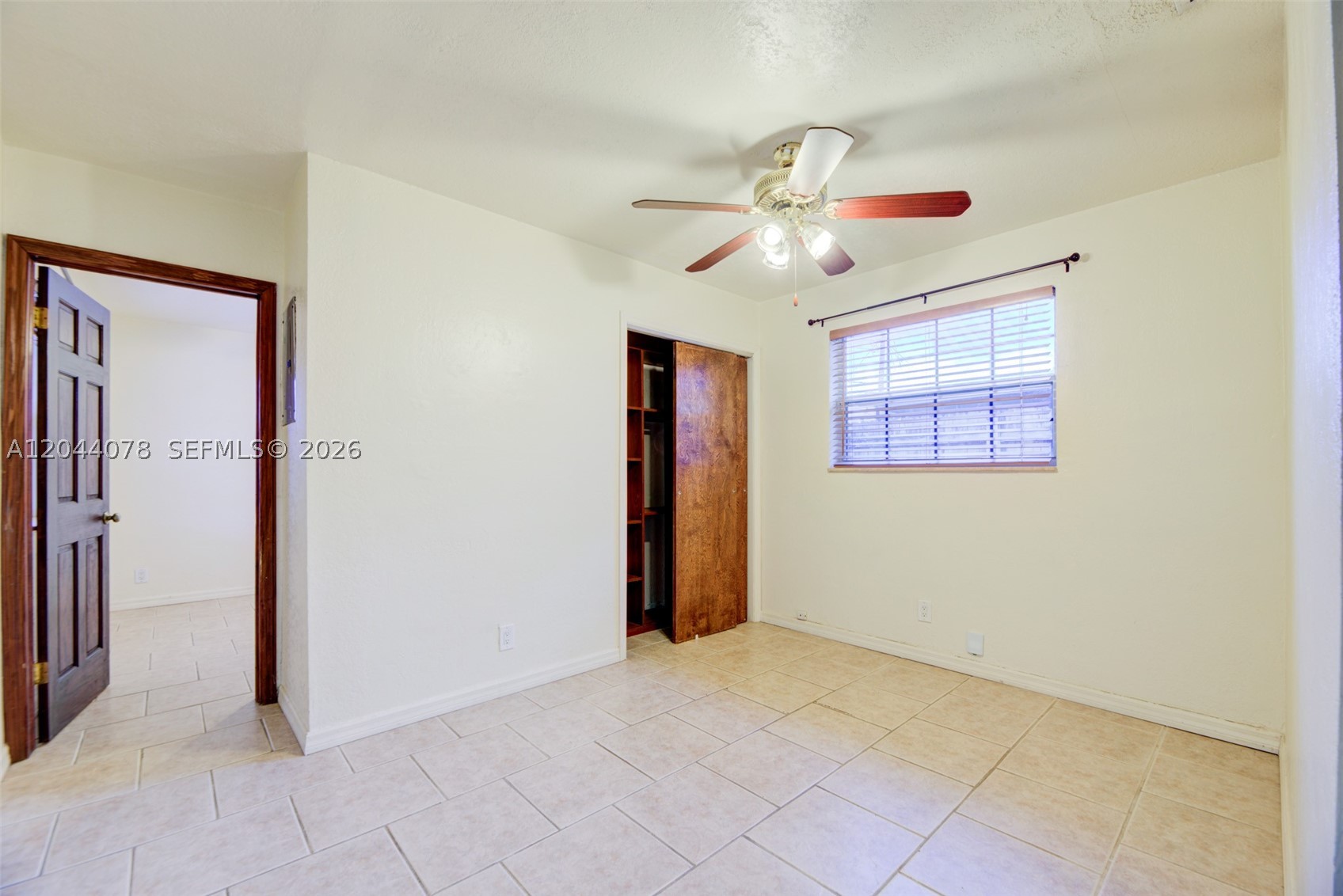 DRIFTWOOD ESTATES NO 15 - Residential Lease