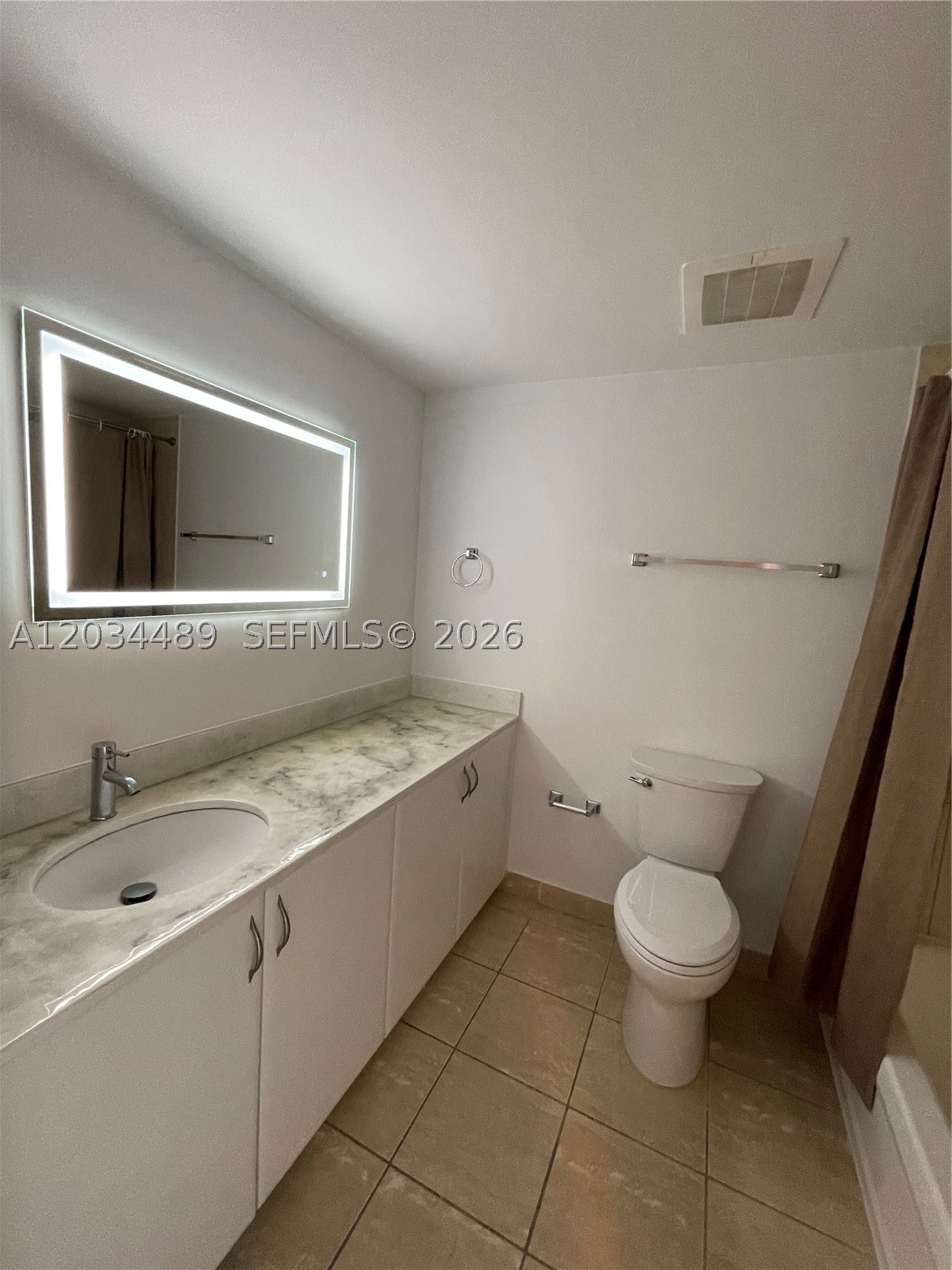 OPERA TOWER CONDO - Residential