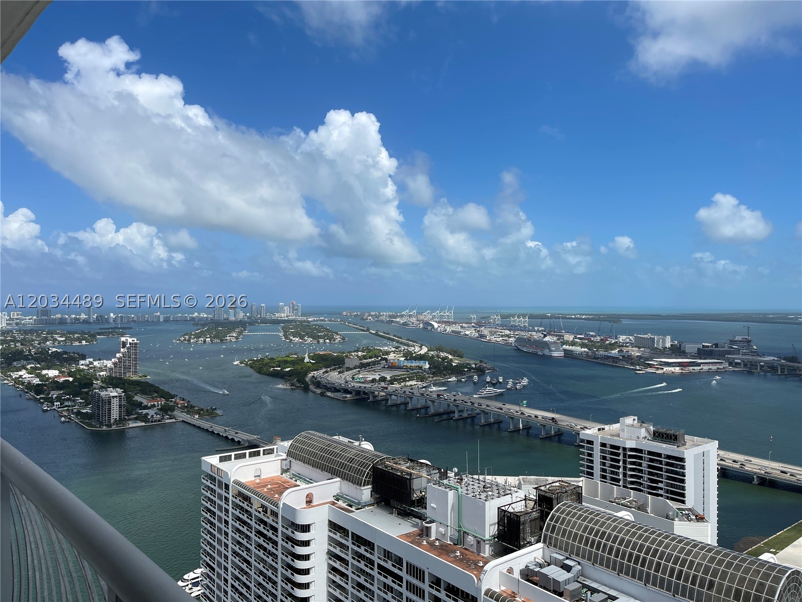 OPERA TOWER CONDO - Residential