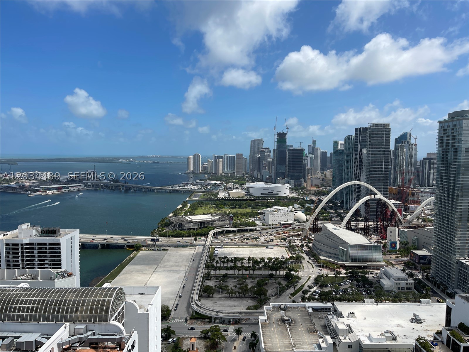 OPERA TOWER CONDO - Residential