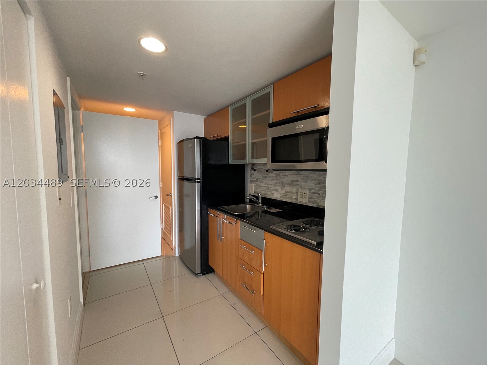 OPERA TOWER CONDO - Residential