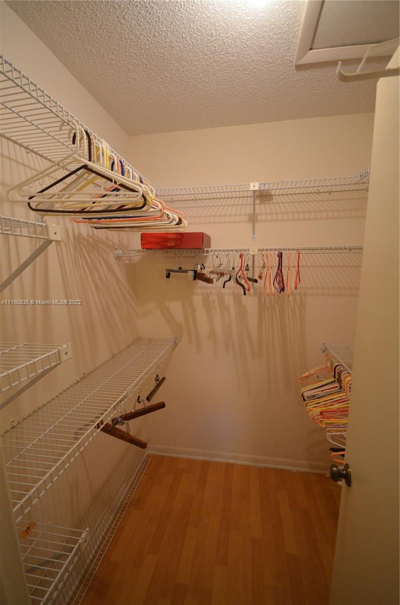 MICHELLE JARDINS - Residential