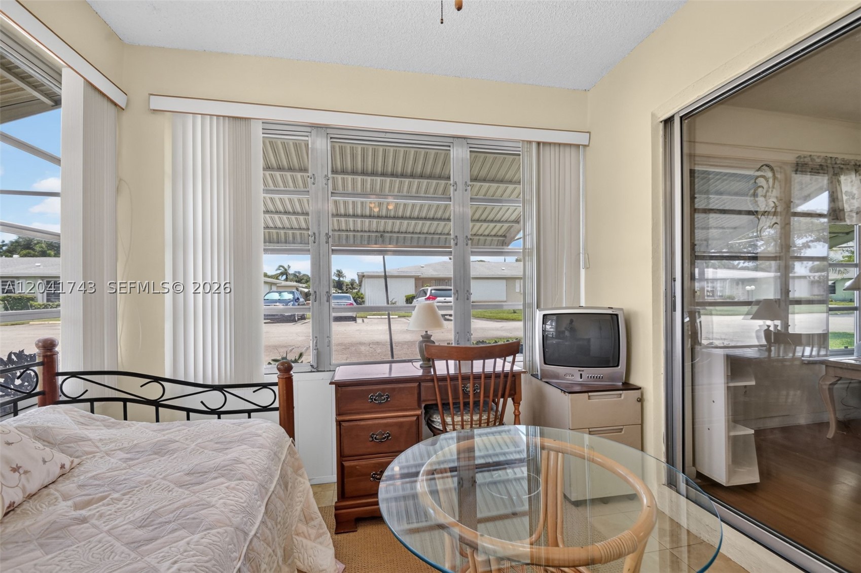 PINE POINT VILLAS CONDO - Residential