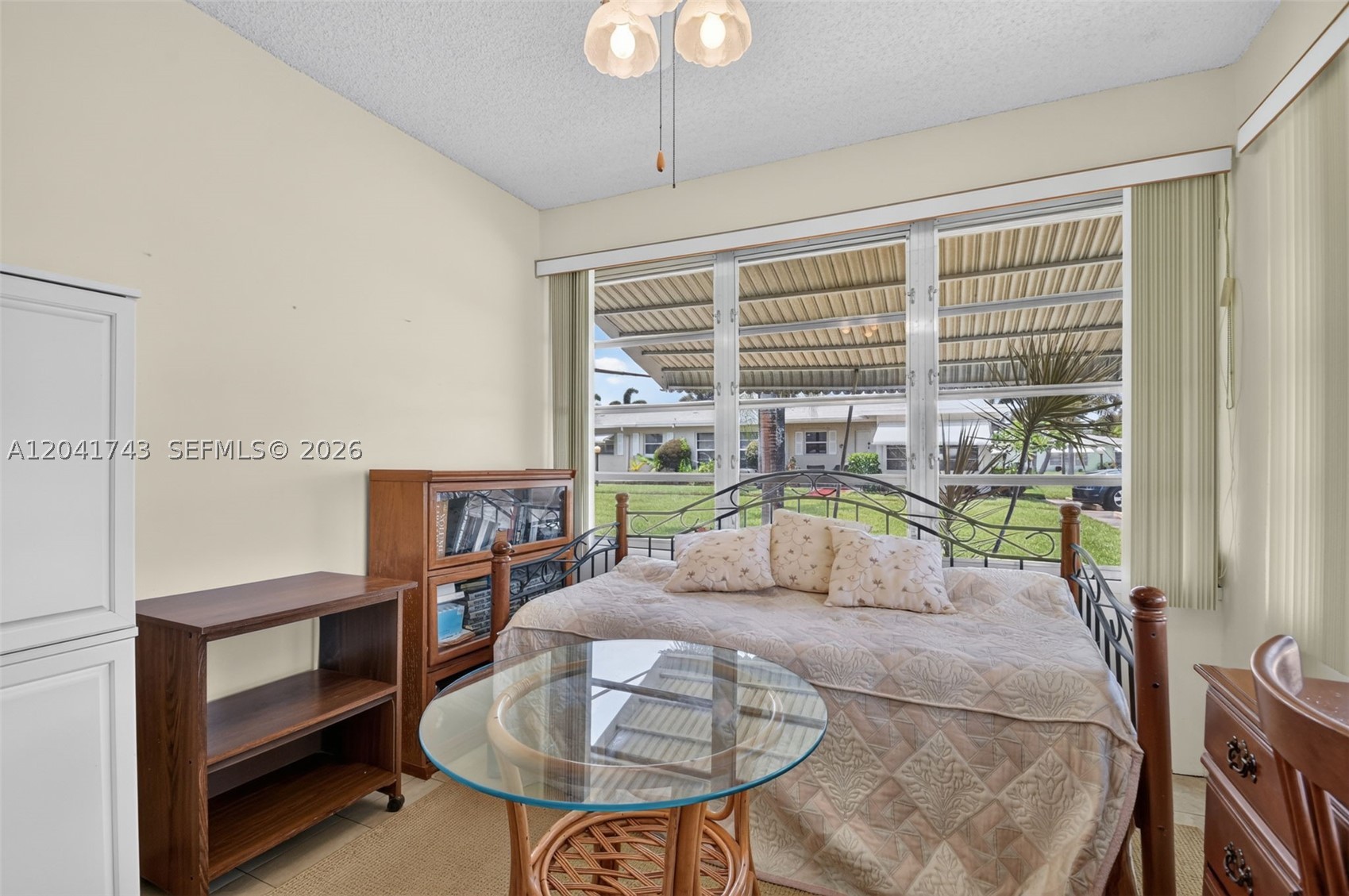 PINE POINT VILLAS CONDO - Residential