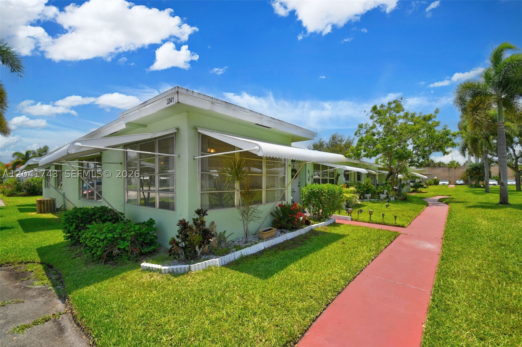 PINE POINT VILLAS CONDO - Residential