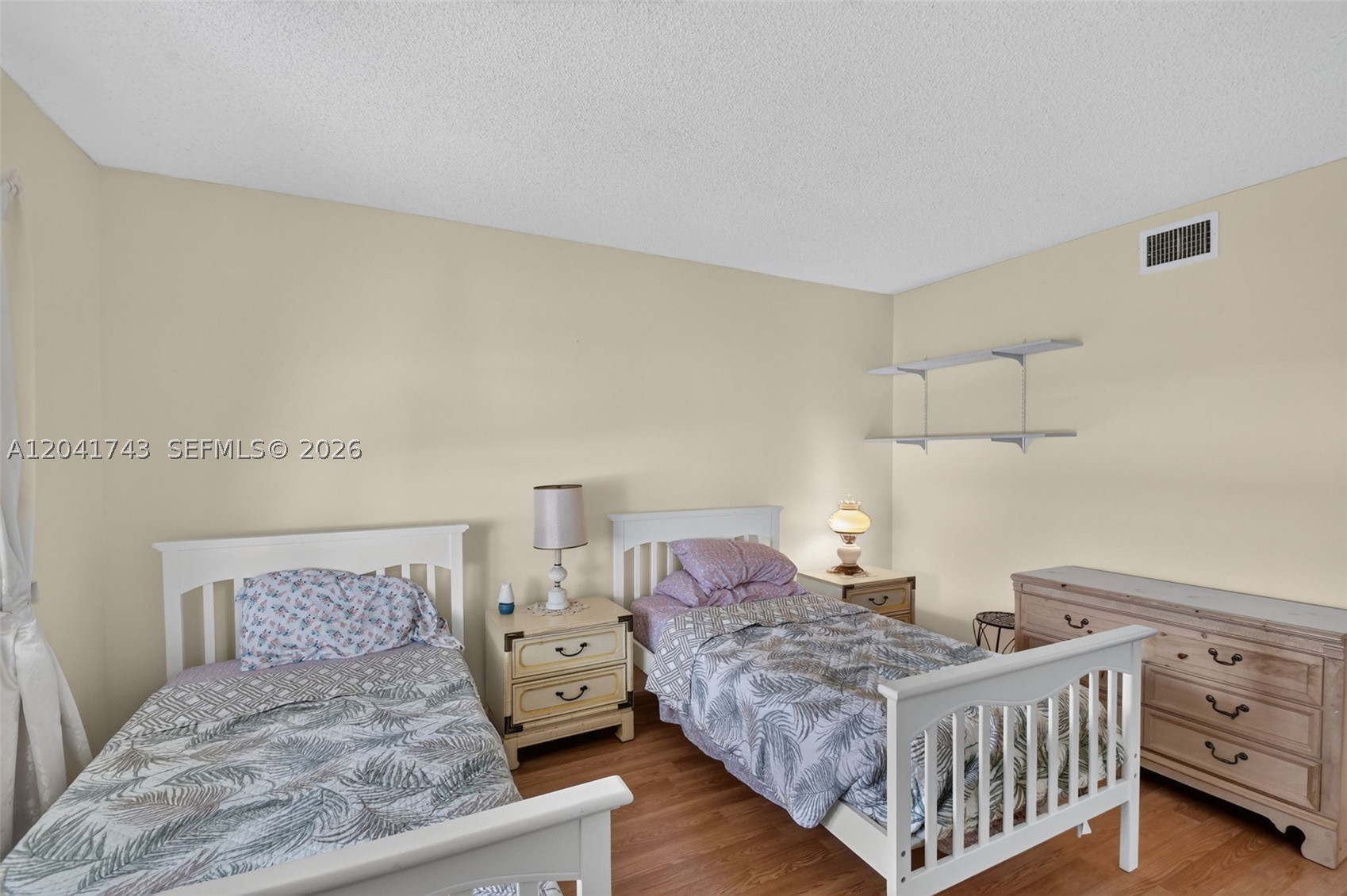 PINE POINT VILLAS CONDO - Residential