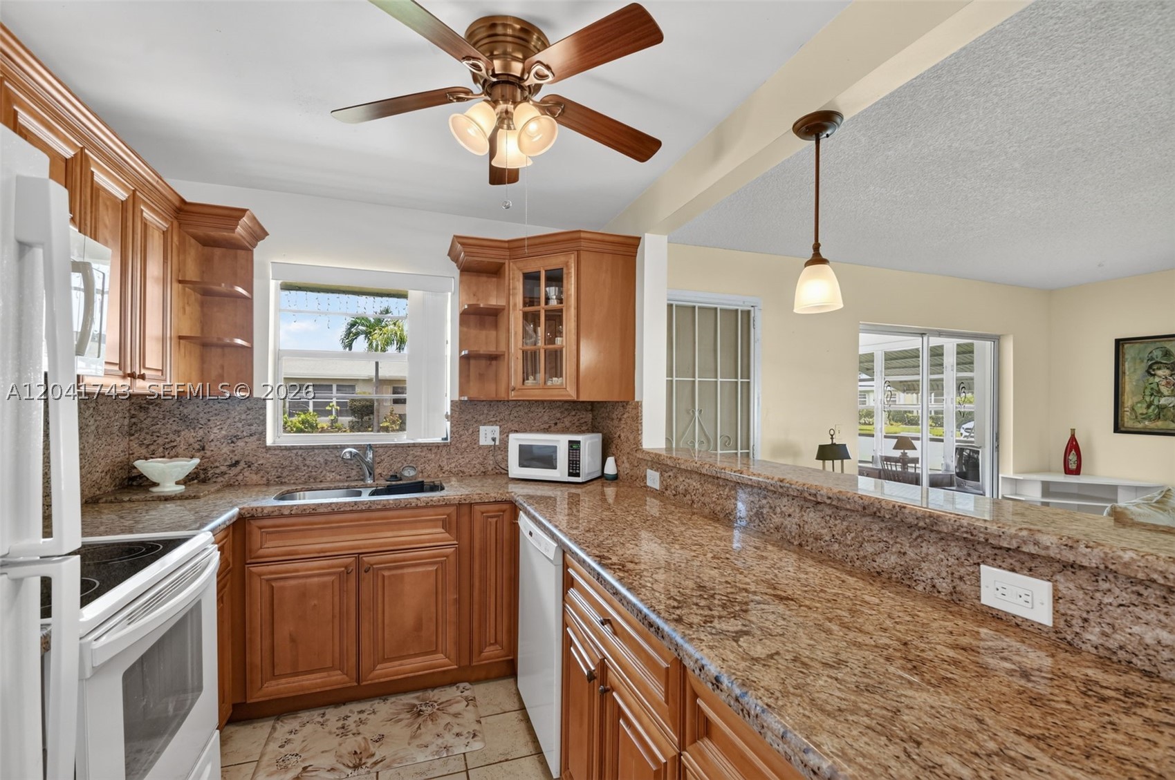 PINE POINT VILLAS CONDO - Residential