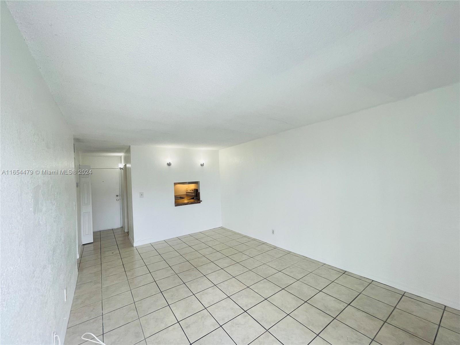 YOLANDA VILLAS CONDO - Residential Lease