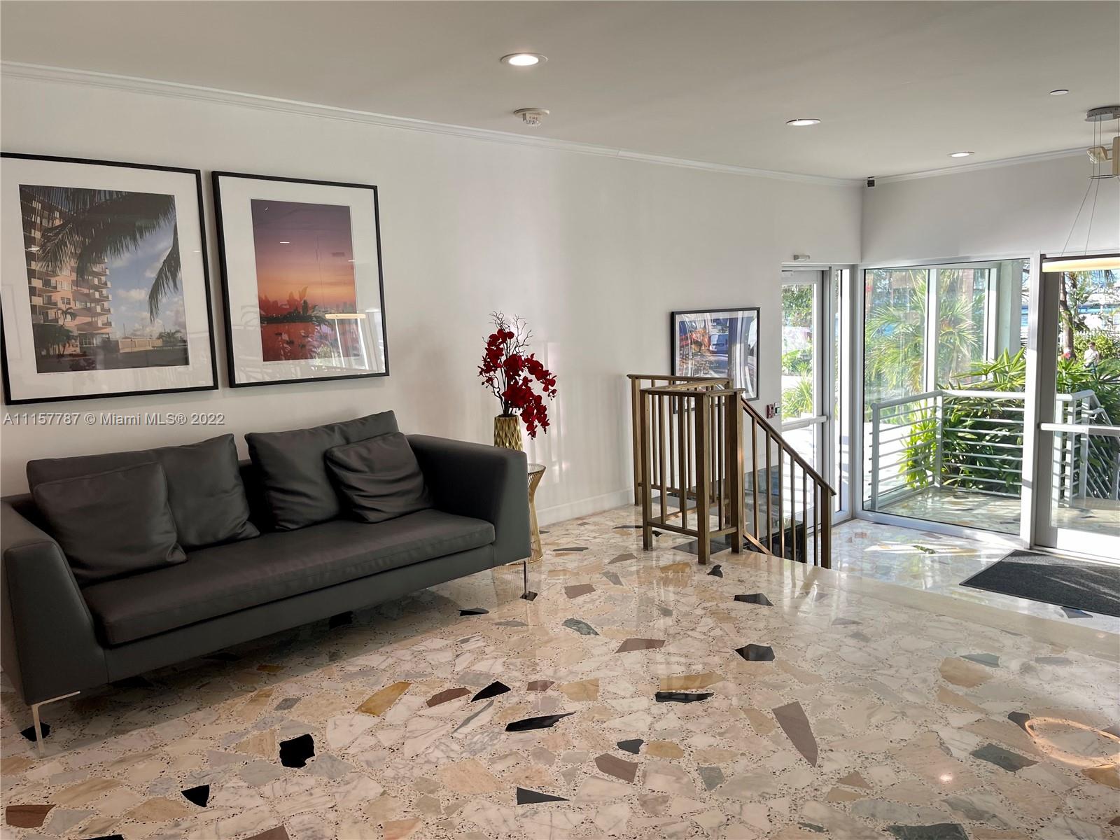 LINCOLN BAY TOWERS CONDO - Residential Lease