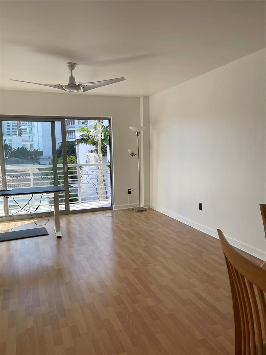 LINCOLN BAY TOWERS CONDO - Residential Lease