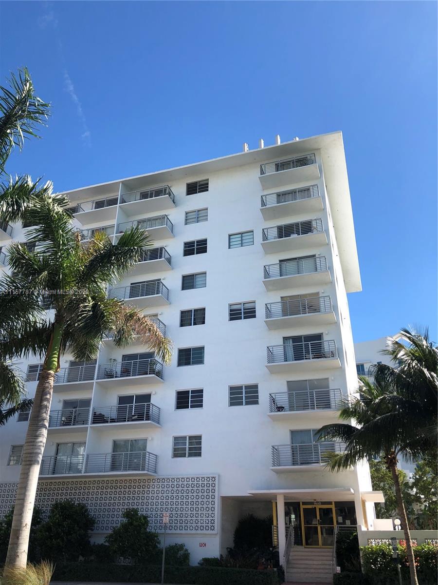 LINCOLN BAY TOWERS CONDO - Residential Lease