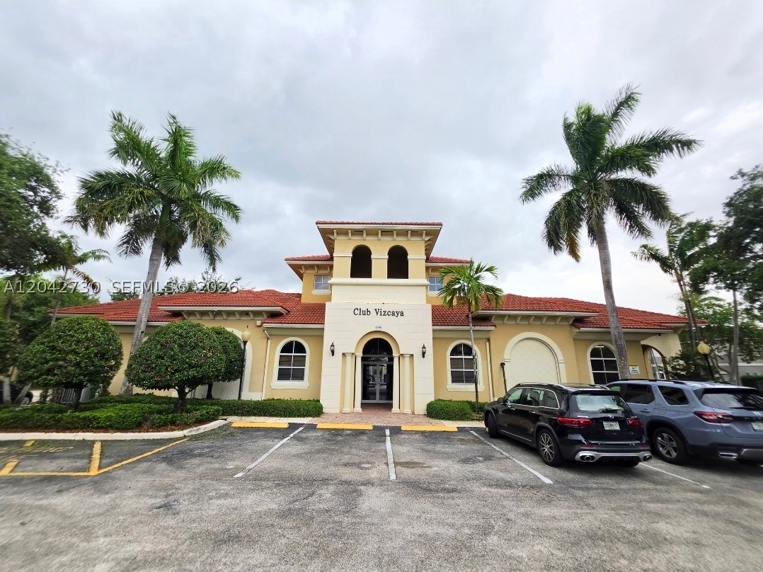 LAS TERRAZAS AT VIZCAYA C - Residential Lease