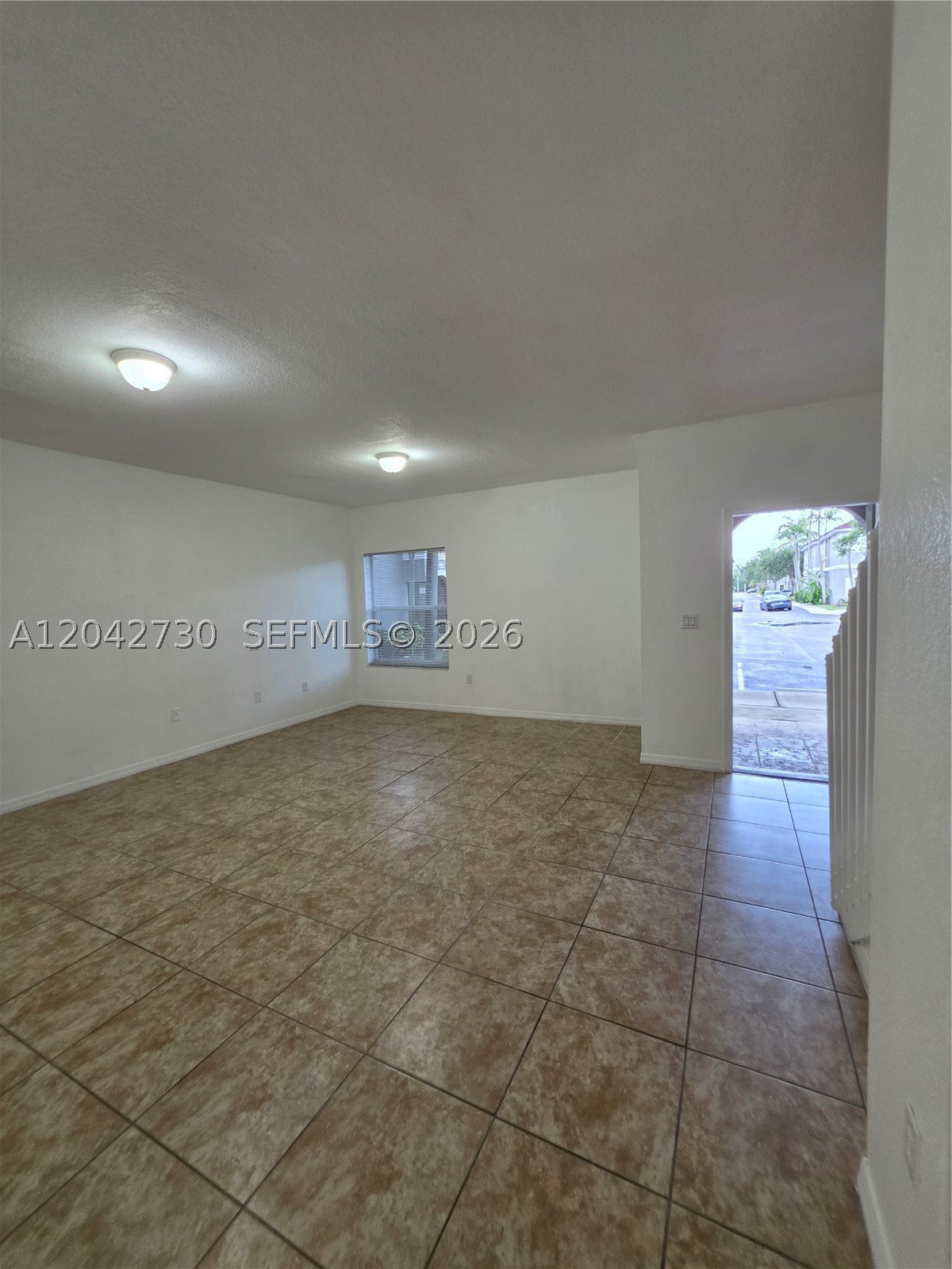 LAS TERRAZAS AT VIZCAYA C - Residential Lease