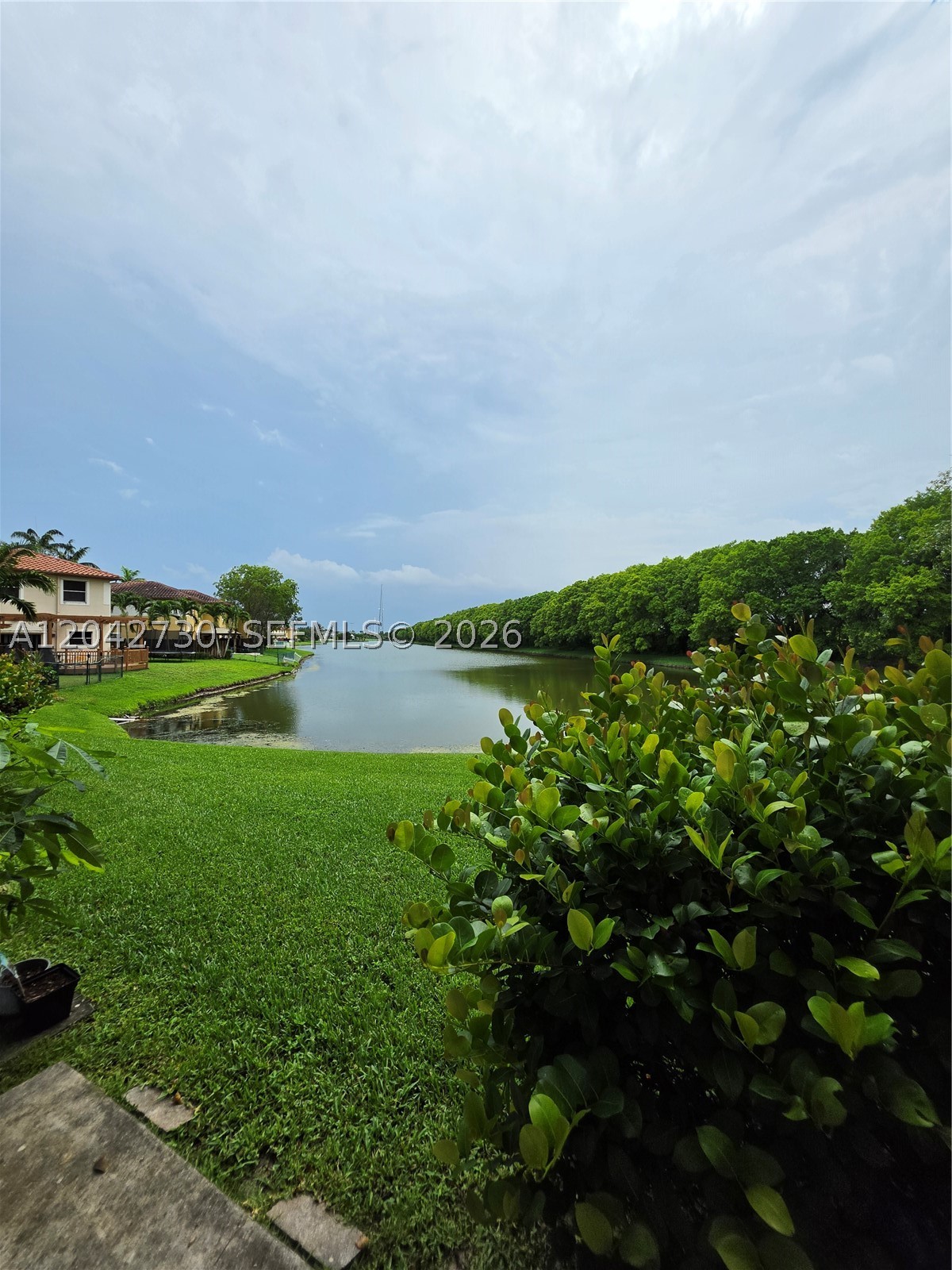 LAS TERRAZAS AT VIZCAYA C - Residential Lease