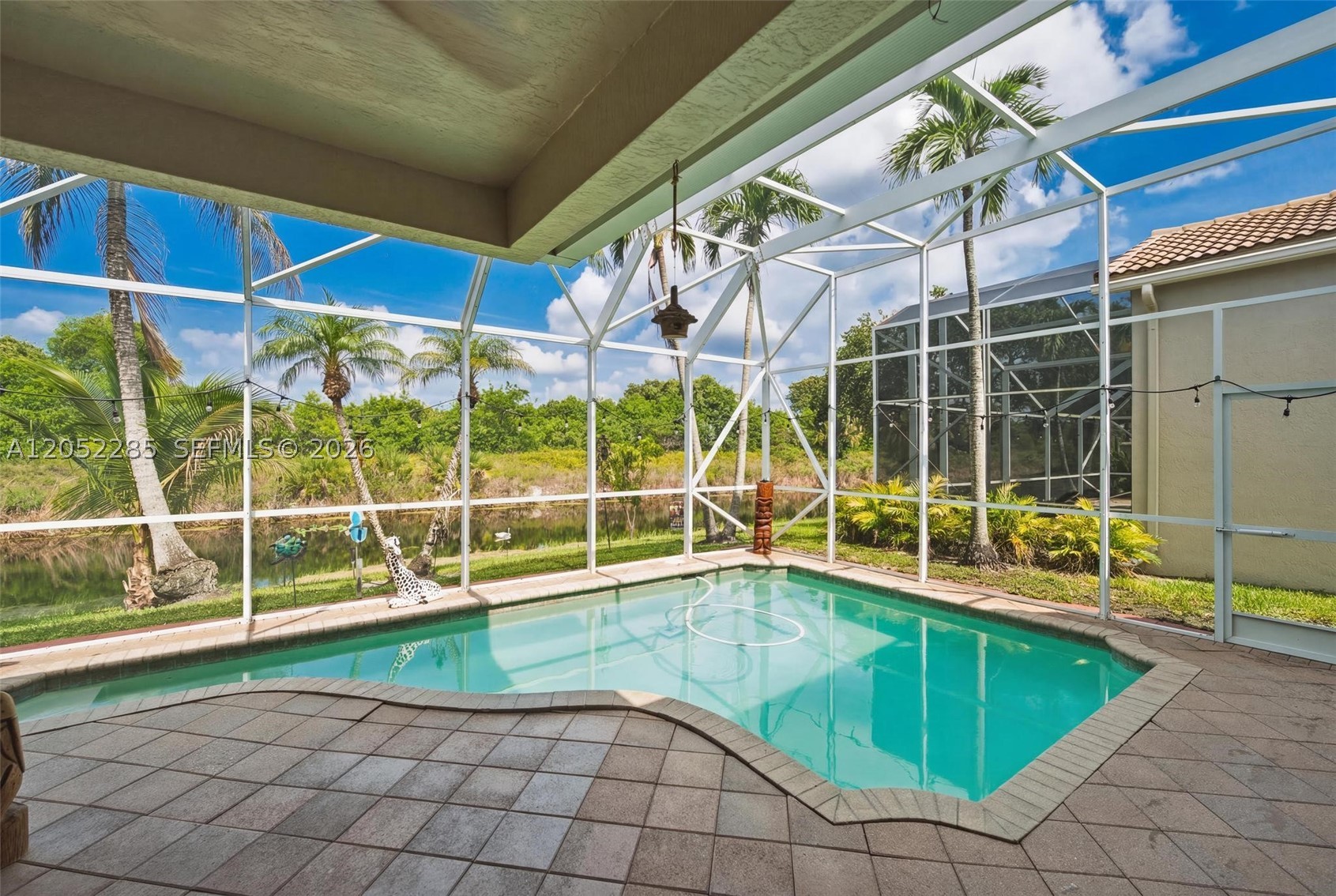 HERON BAY FOUR - Residential
