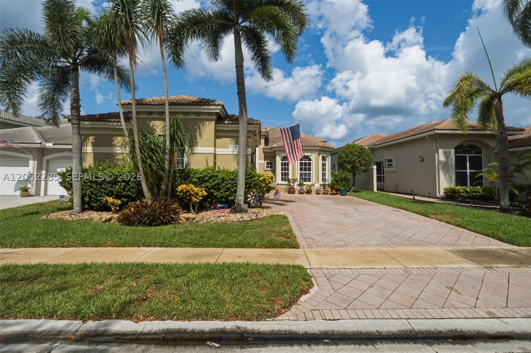 HERON BAY FOUR - Residential