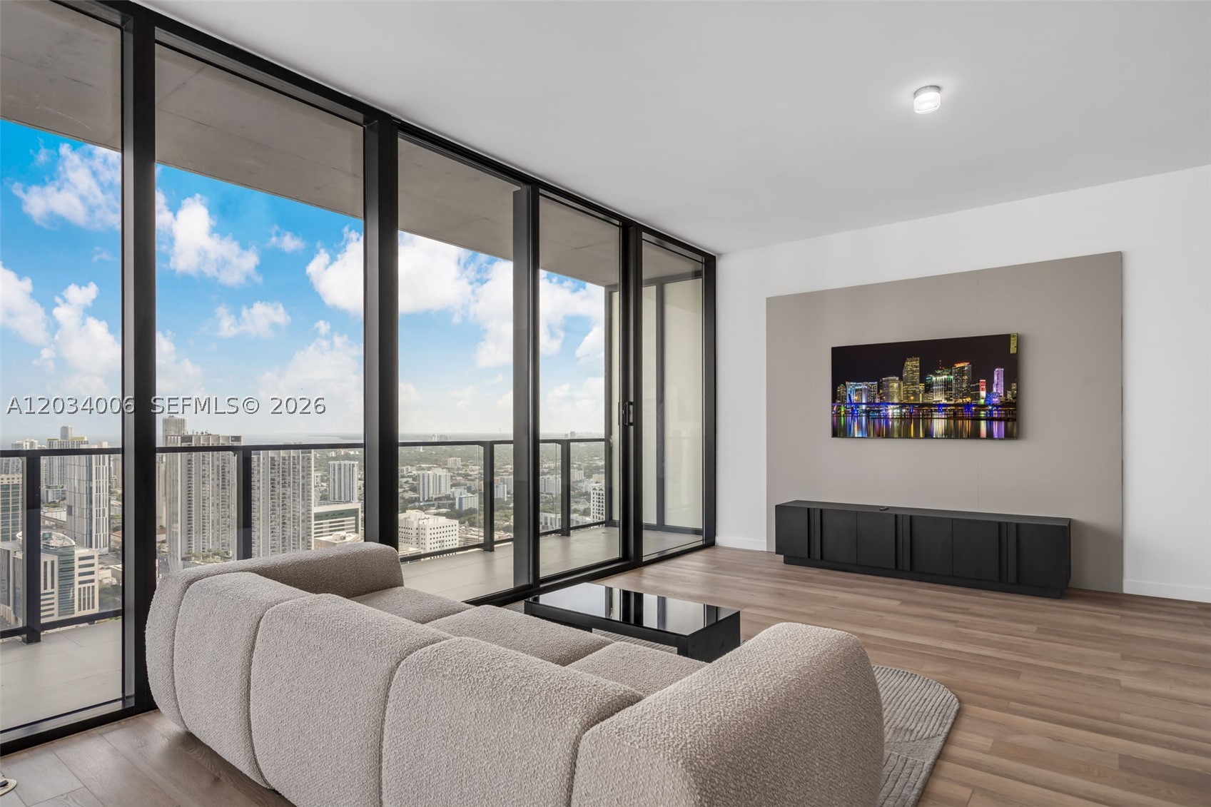 E11even Hotel and Residenc - Residential