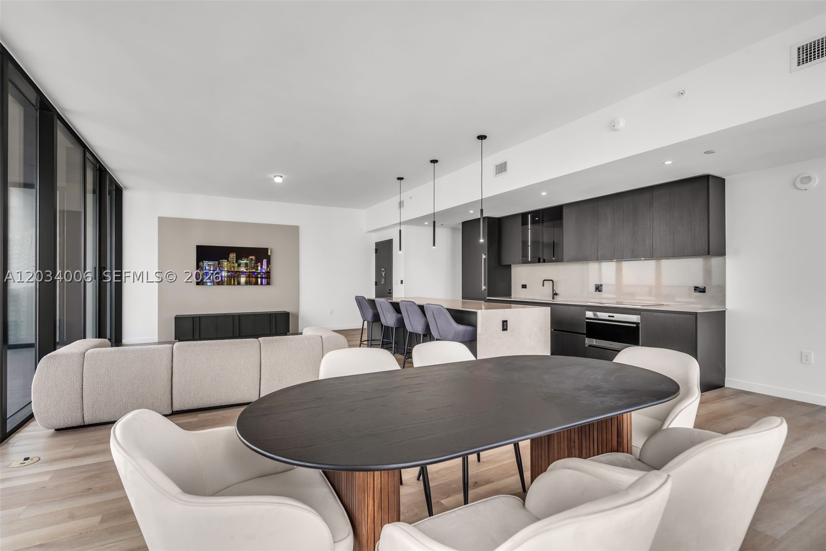 E11even Hotel and Residenc - Residential